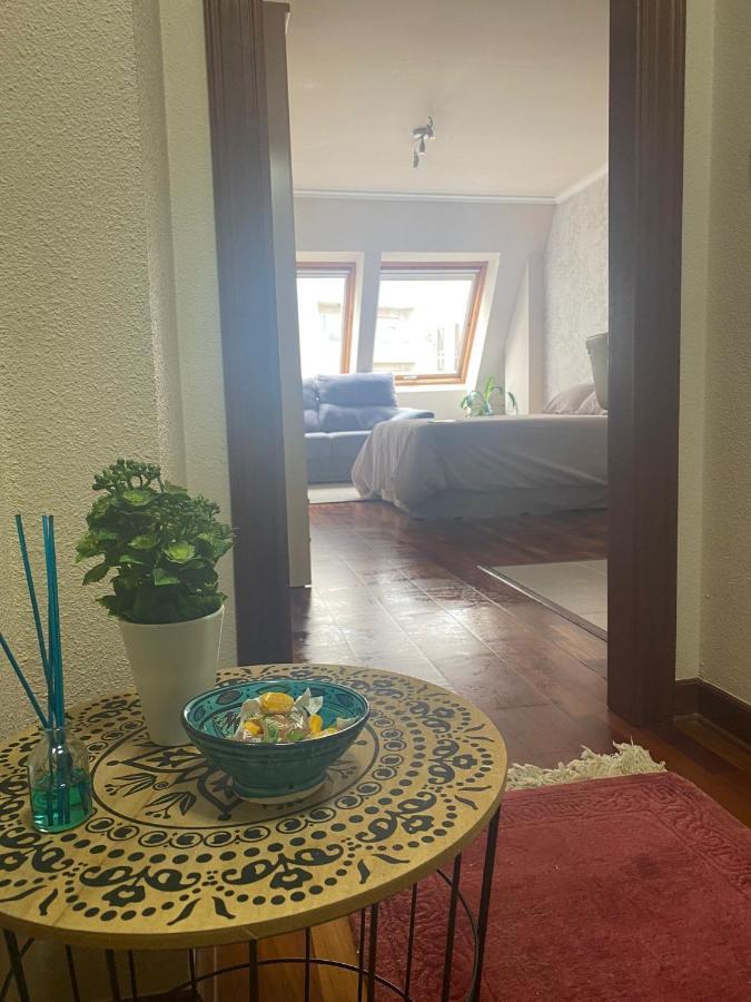 Estudio Plaza Eliptica B&B Vigo Exteriör bild