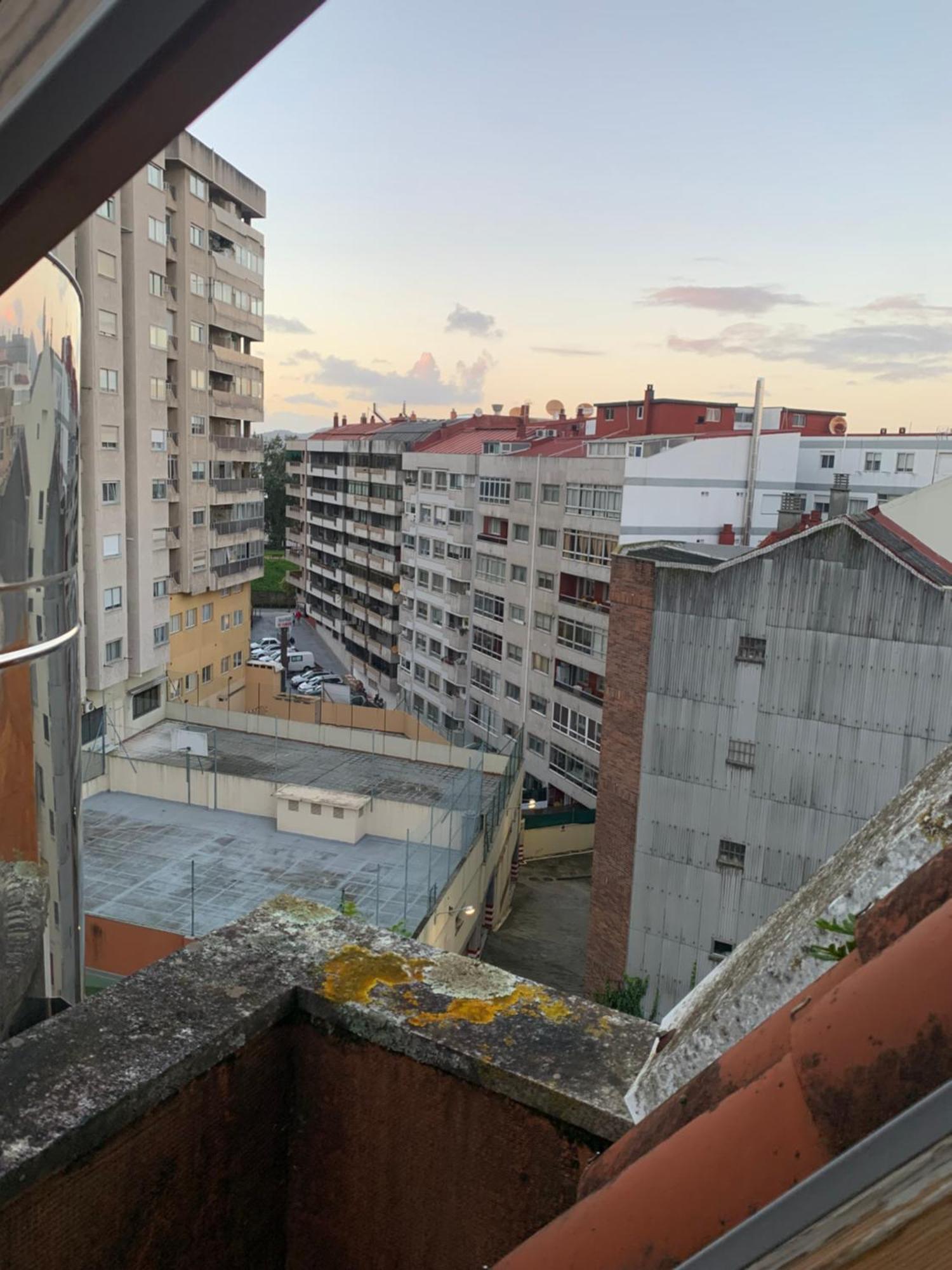 Estudio Plaza Eliptica B&B Vigo Exteriör bild
